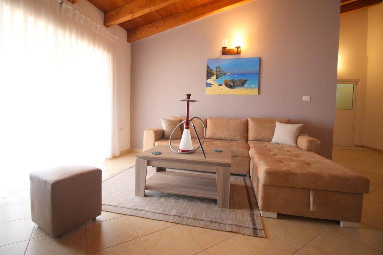 Atlantis Apartments Sarande Exterior photo
